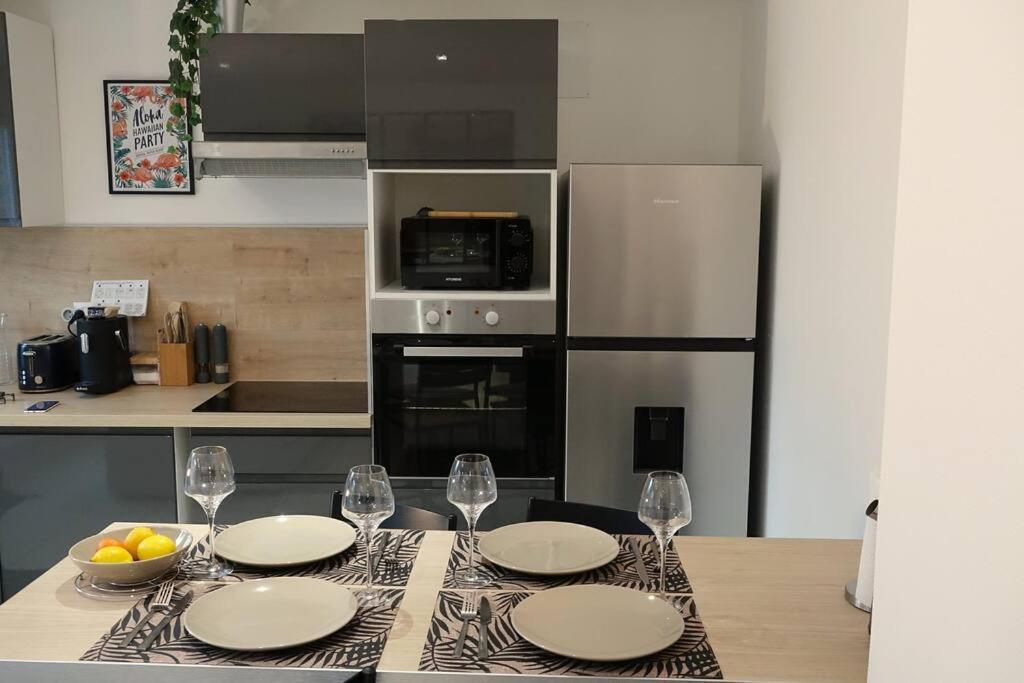 Proche Chateau - Calme, Confortable, Equipe Apartment *